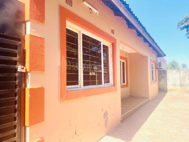 3-bedroom-house-for-rent-in-ibex-hill-big-7
