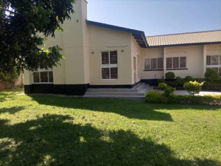 4 Bedroom House For Rent In Ibex Hill