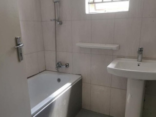 2 Bedroom Flat For Rent in Chalala