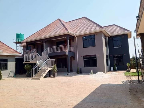 2-bedroom-house-for-rent-in-chalala-big-4