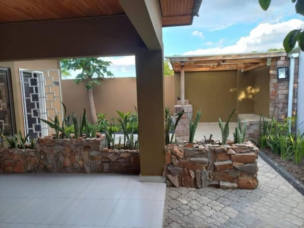 23-bedroom-flats-for-rent-in-meanwood-mutumbi-big-0