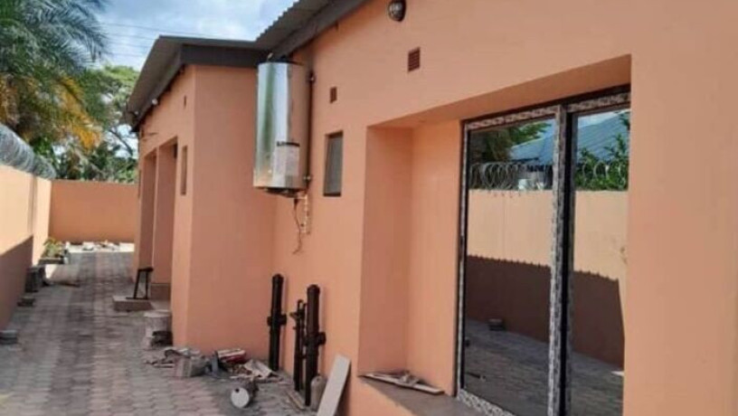 2-bedroom-flats-for-rent-in-meanwood-ndeke-big-7