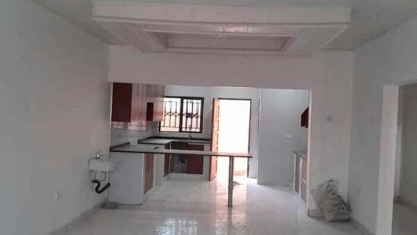 2-bedroom-flats-for-rent-in-meanwood-ndeke-big-2