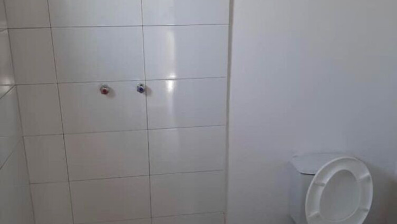 1-bedroom-flat-for-rent-in-meanwood-ndeke-big-1