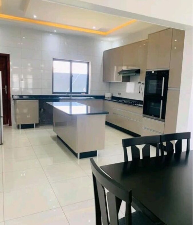 4-bedroom-house-for-rent-in-ibex-hill-big-3