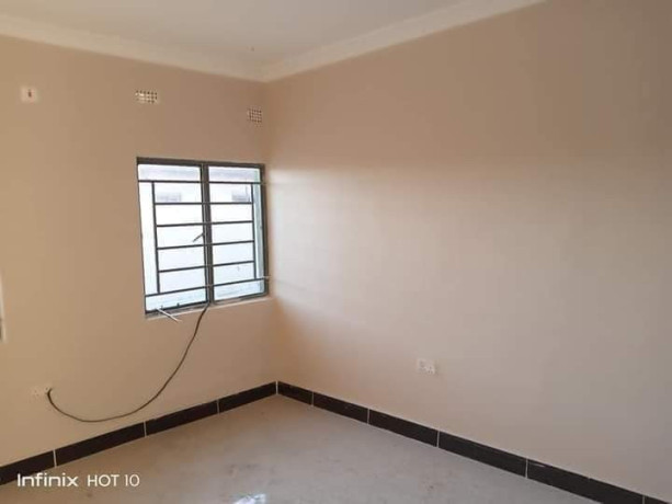 2-bedroom-house-for-rent-in-chalala-big-7