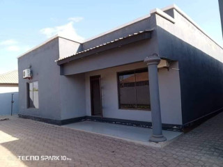 2-bedroom-flat-for-rent-in-chalala