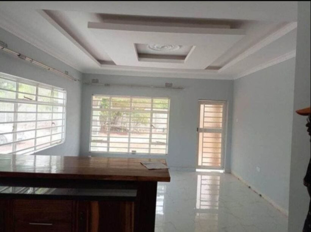 3-bedroom-house-for-rent-in-chalala-big-3