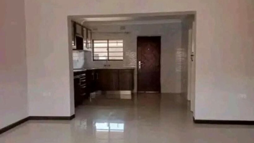 2-bedroom-flat-for-rent-in-chalala-big-3