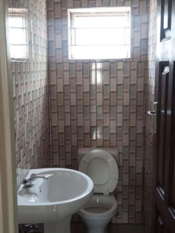 2-bedroom-flat-for-rent-in-chalala-big-5