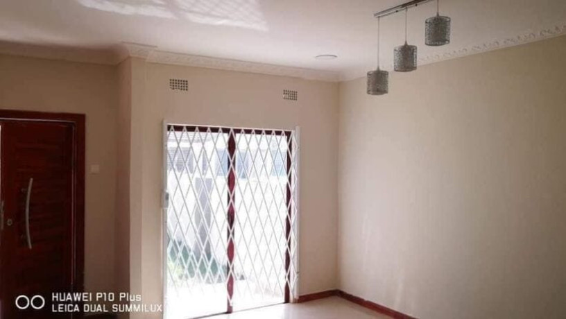 3-bedroom-house-for-rent-in-kabulonga-big-2