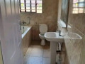 3-bedroom-flat-for-rent-in-kabulonga-small-4