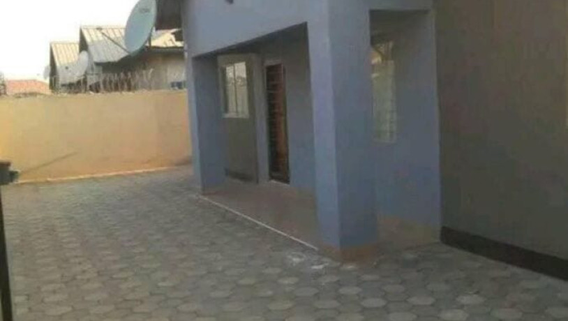 3-bedroom-house-for-sale-in-chalala-big-0