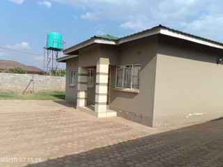3-bedroom-flat-for-rent-in-chalala