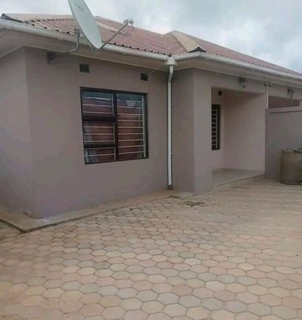 2-bedroom-house-for-rent-in-meanwood-chamba-valley-big-0