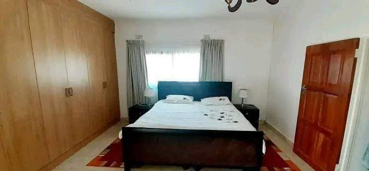 4-bedroom-apartment-for-rent-in-kabulonga-big-4