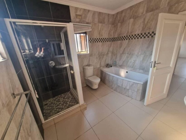 3-bedroom-house-for-rent-in-meanwood-ndeke-big-9