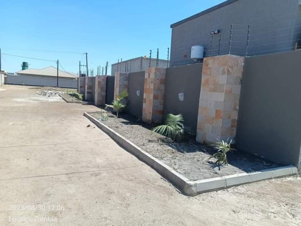 flats-for-sale-in-chalala-big-1