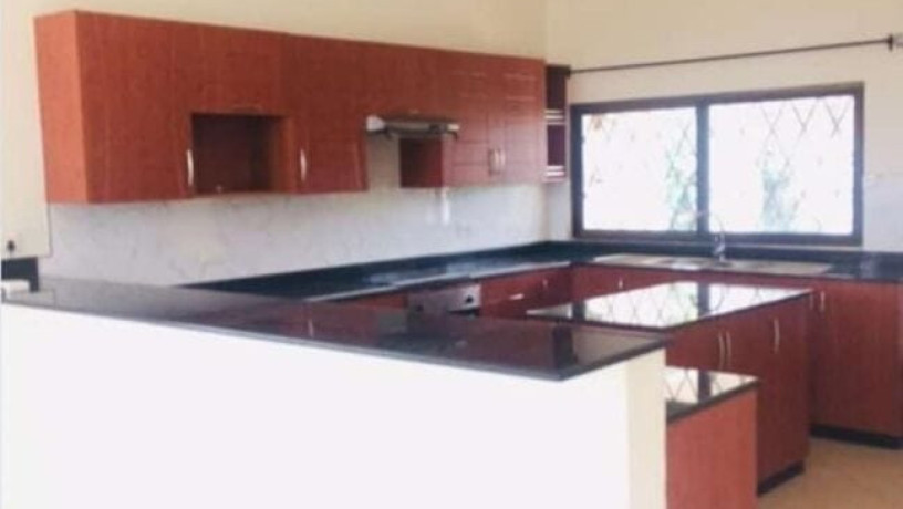 neat-and-modern-3-bedroom-house-for-sale-in-lilayi-big-3