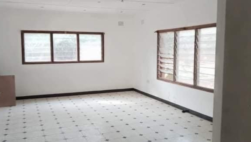 4-bedroom-house-for-rent-in-lilayi-big-0