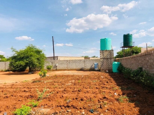 4-bedroom-house-for-sale-in-lilayi-big-1