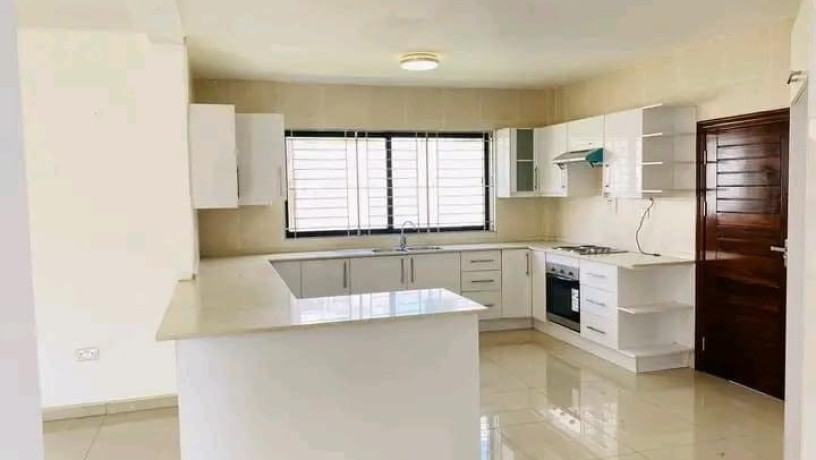 3-bedroom-apartment-for-rent-in-lilayi-big-6