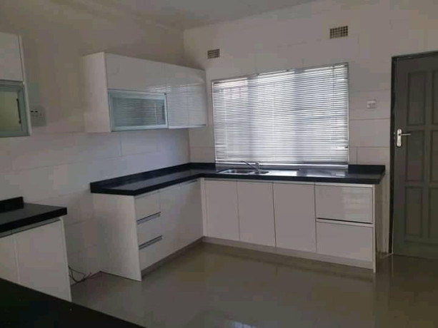 2-bedroom-flat-for-rent-in-mass-media-big-5