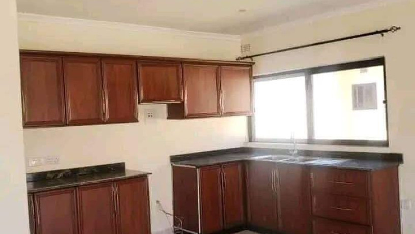 property-for-sale-in-lilayi-big-9