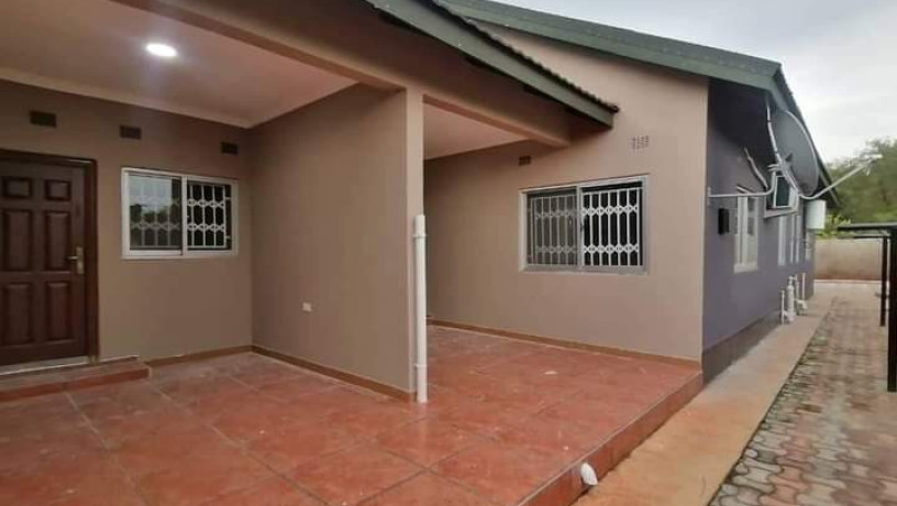 3-bedroom-flat-for-rent-in-lilayi-estate-big-4