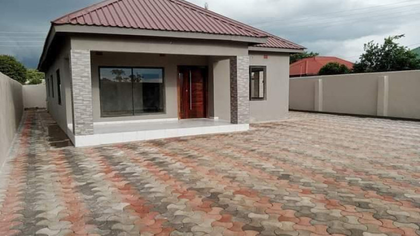 newly-built-modern-3-bedroom-standalone-houses-for-sale-in-libala-south-big-0