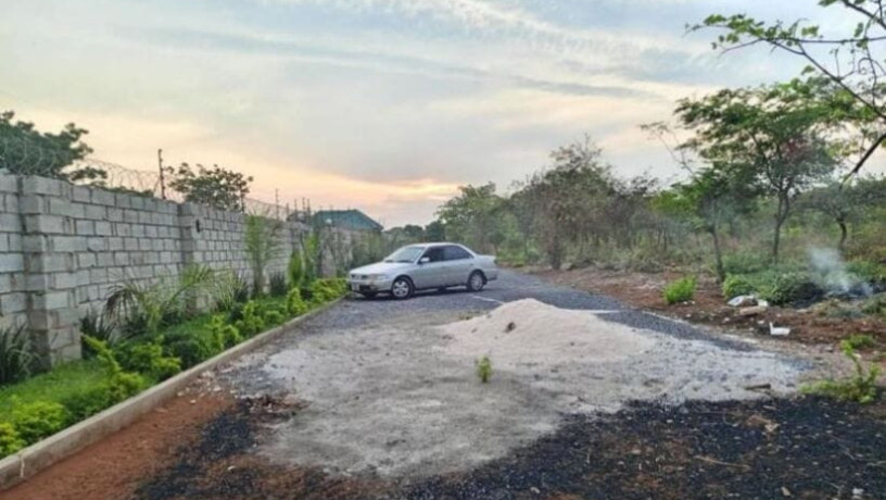 42m-x-30m-plot-for-sale-in-lilayi-big-1