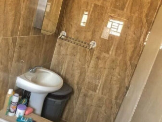 2-bedroom-flat-for-rent-in-lilayi