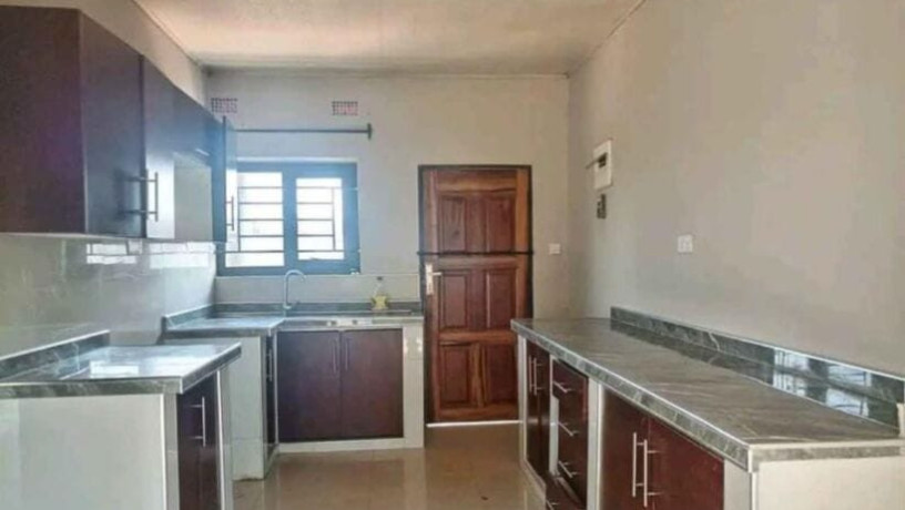 2-bedroom-flat-for-rent-in-lilayi-big-3