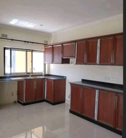 3-bedroom-flats-for-sale-in-lilayi-big-4