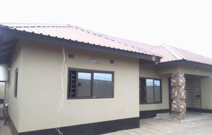 3-bedroom-flat-for-rent-in-lilayi-big-7