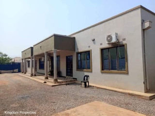 3-bedroom-flat-for-rent-in-lilayi
