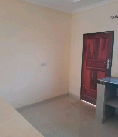 2-bedroom-flat-for-rent-in-lilayi-big-1