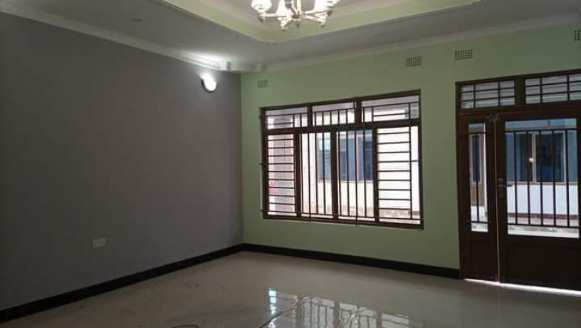 3-bedroom-apartments-for-rent-in-lilayi-estate-big-3