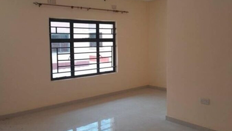 2-bedroom-flat-for-rent-in-lilayi-big-3