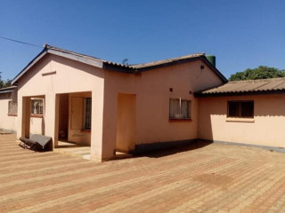 4 Bedroom House For Sale In Chalala