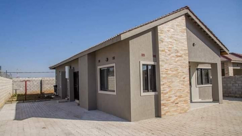 3-bedroom-house-for-sale-in-chalala-big-3