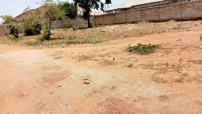 plot-for-sale-in-chalala-big-1