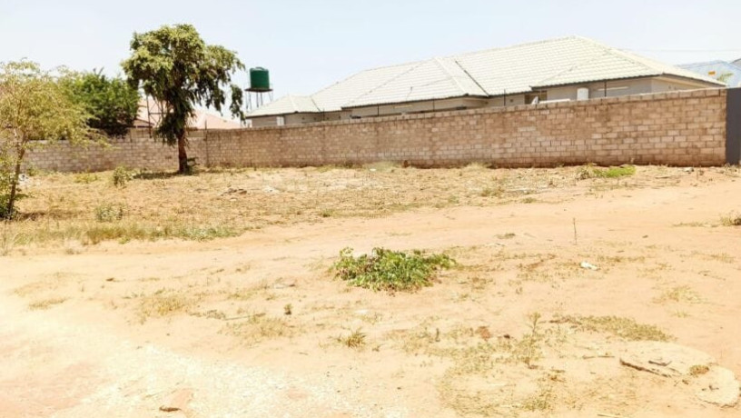 plot-for-sale-in-chalala-big-2