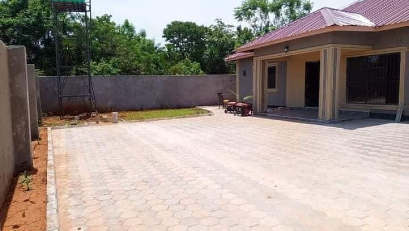 3-bedroom-house-for-sale-in-chalala-big-4