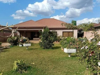 3 Bedroom House For Sale in Chalala