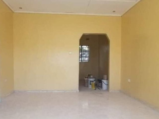 3 Bedroom House For Rent in Libala South