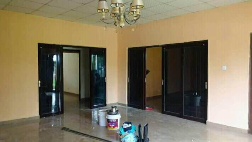 4-bedroom-flat-for-rent-in-makeni-big-1