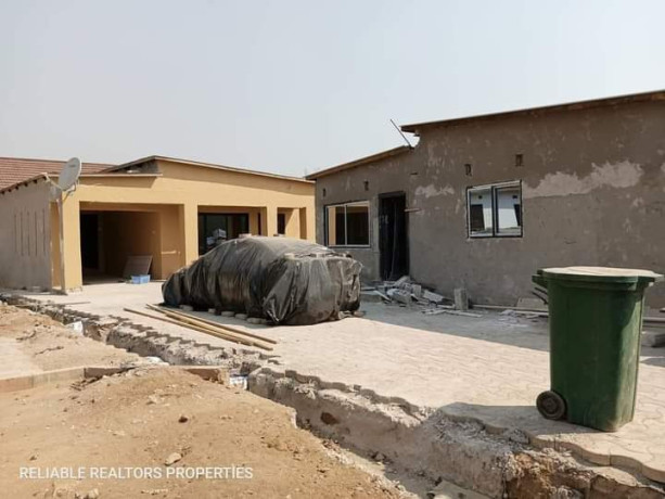 3-bedroom-house-for-sale-in-chalala-big-3