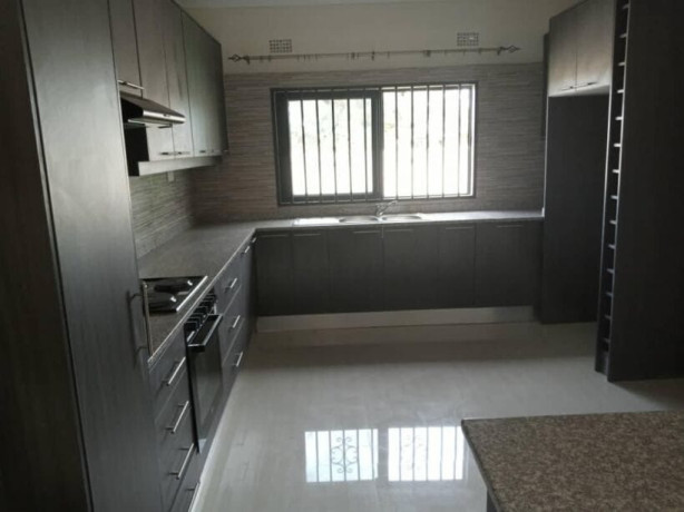 3-bedroom-standalone-flat-for-rent-in-makeni-big-2