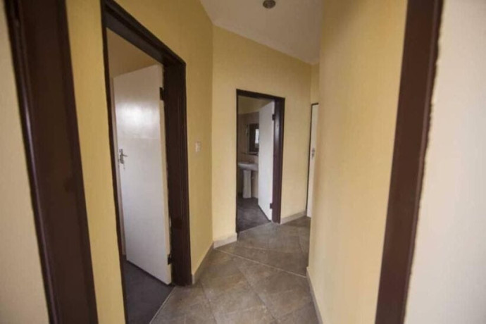 3-bedroom-flat-for-rent-in-makeni-big-9